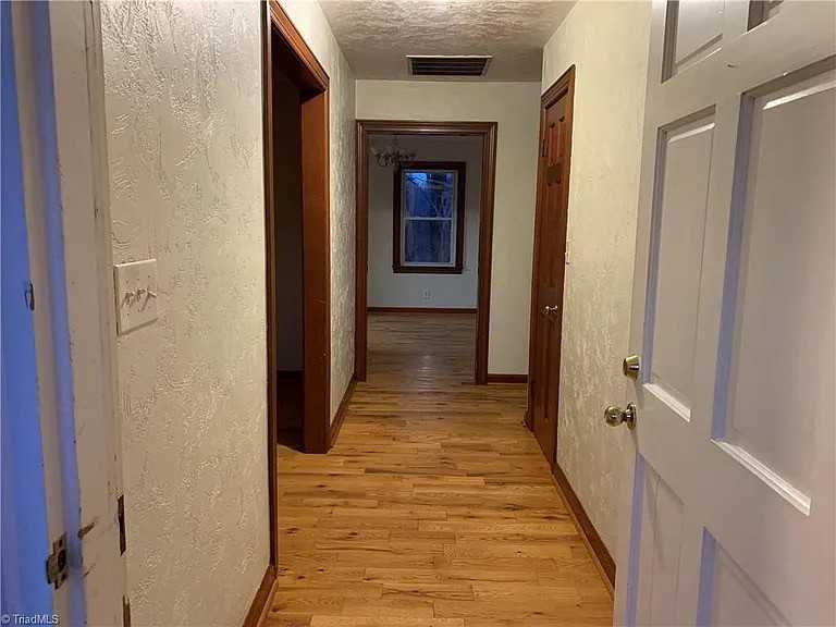 2113 Brookhurst St #NA - Photo 4 of 13