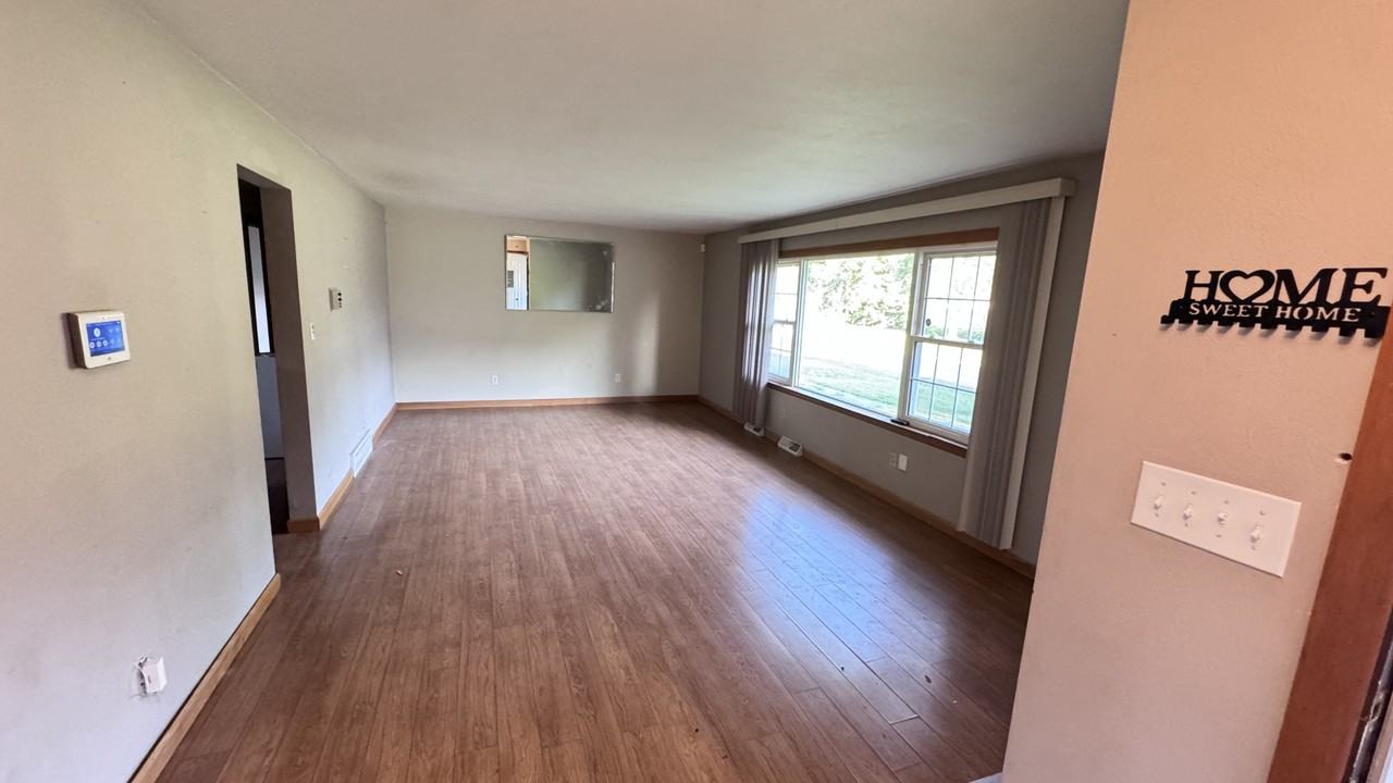 3131 E Enos Ave #NA - Photo 4 of 10