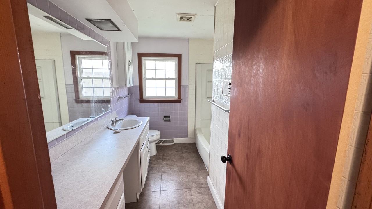 3131 E Enos Ave #NA - Photo 6 of 10