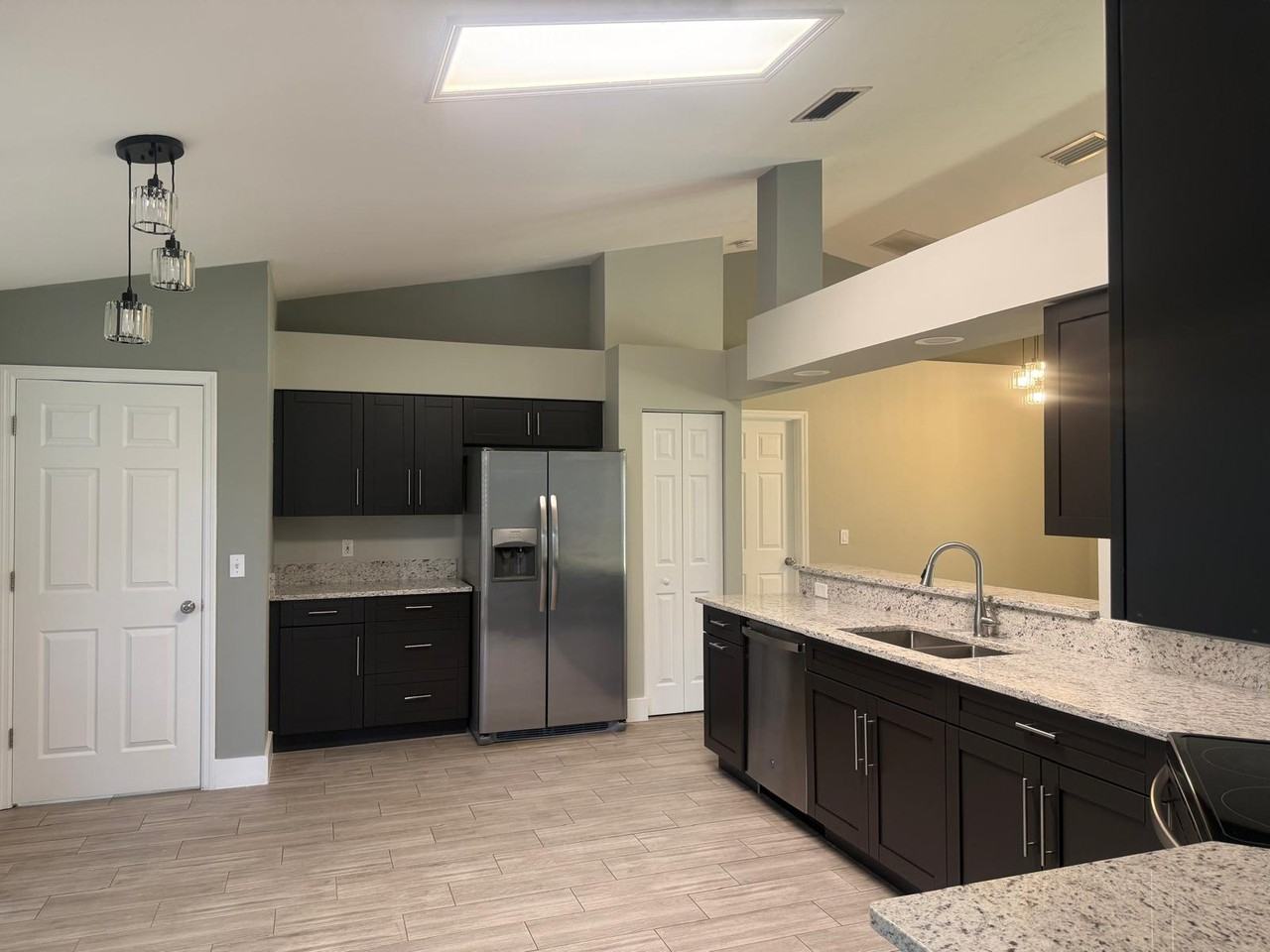 7614 Sw 49th Pl #NA - Photo 3 of 20