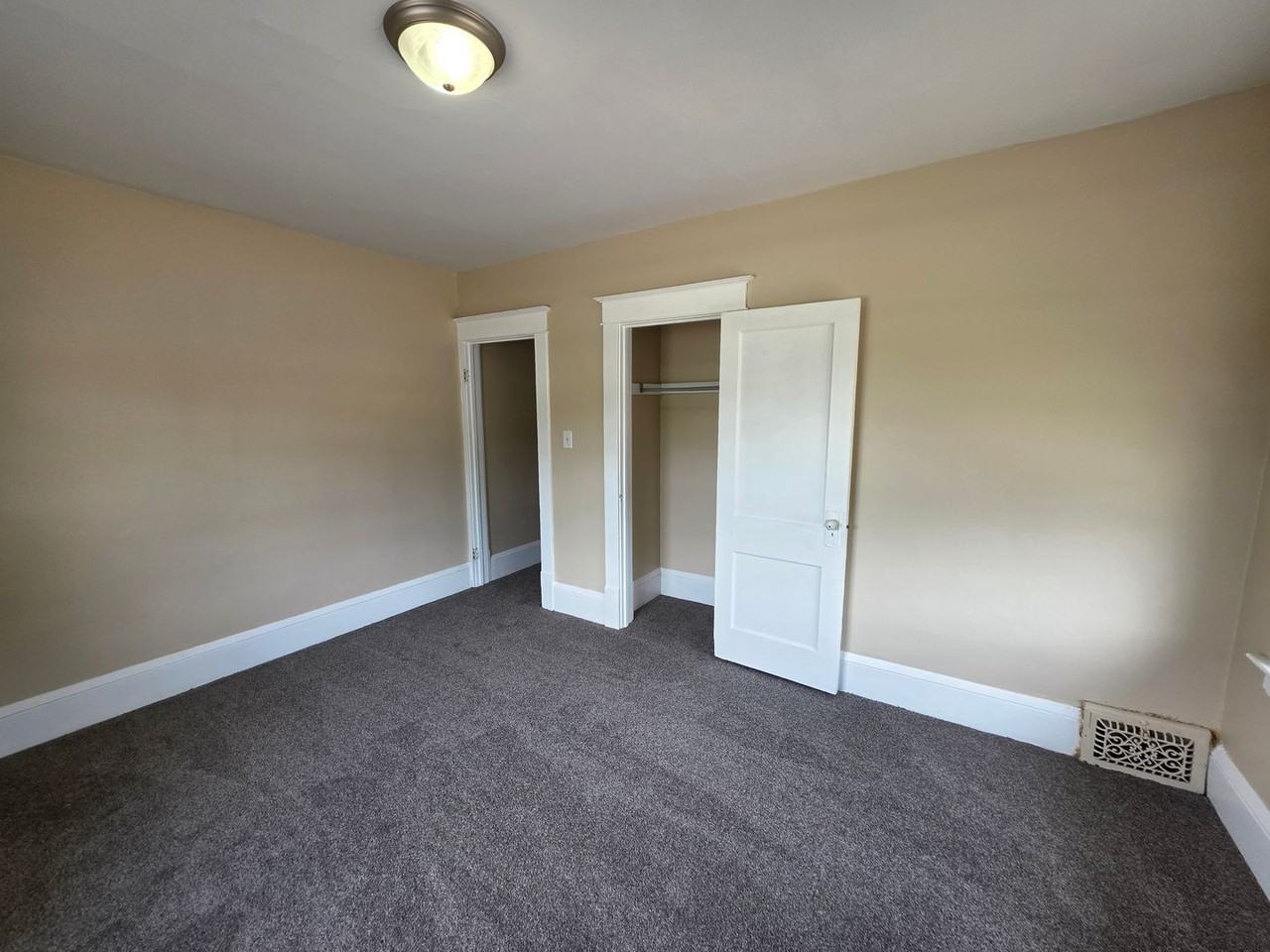 569 E Exchange St #569 - Photo 6 of 9