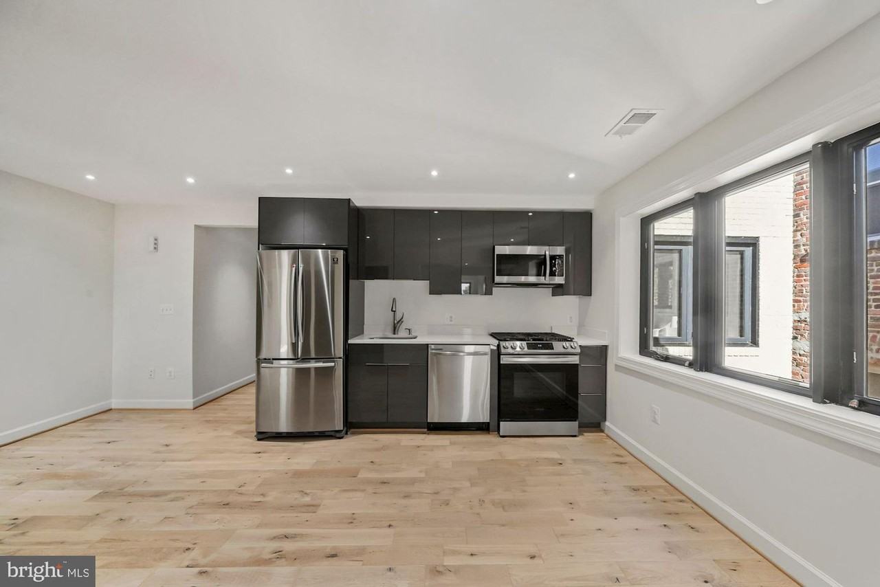 1829 13th St Nw #B1 - Photo 3 of 8