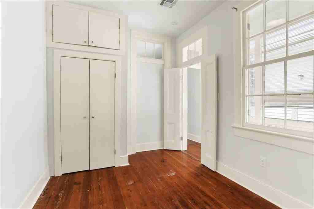 1811 3rd St #1811 - Photo 6 of 11