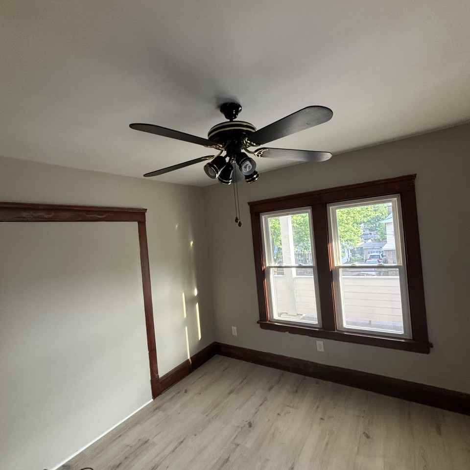 15406 Holmes Ave #2 - Photo 2 of 10