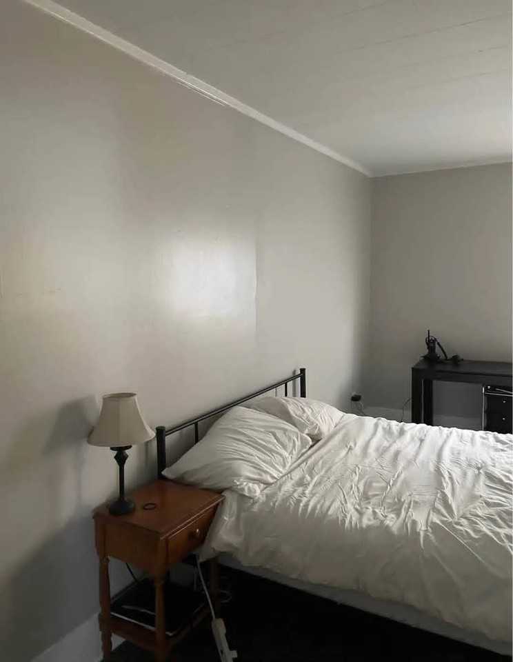 78 Elizabeth St - Photo 4 of 9