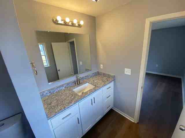 111 S Canton St #NA - Photo 7 of 11