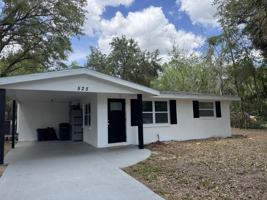 featured image of 525 Ne Crystal St #NA