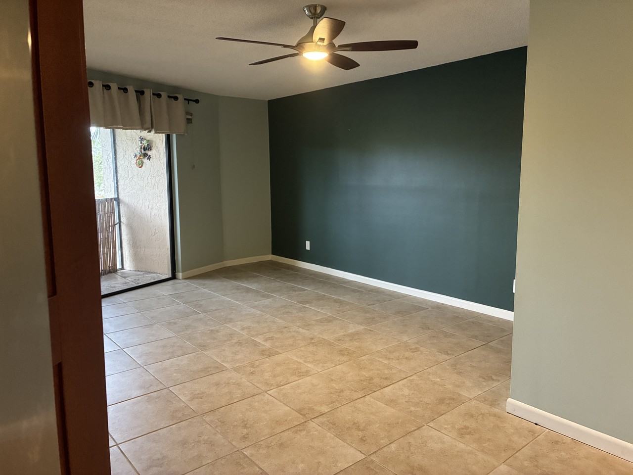 1999 Ne Collins Cir #100 - Photo 5 of 23