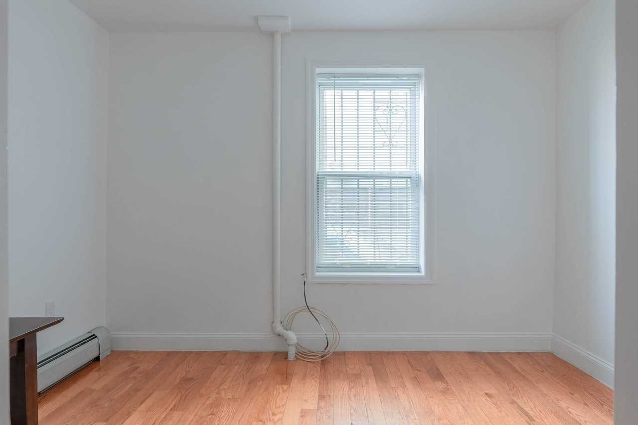 46 Broadway #3 - Photo 3 of 10