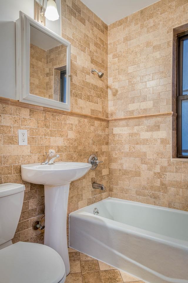 46 Broadway #3 - Photo 5 of 10
