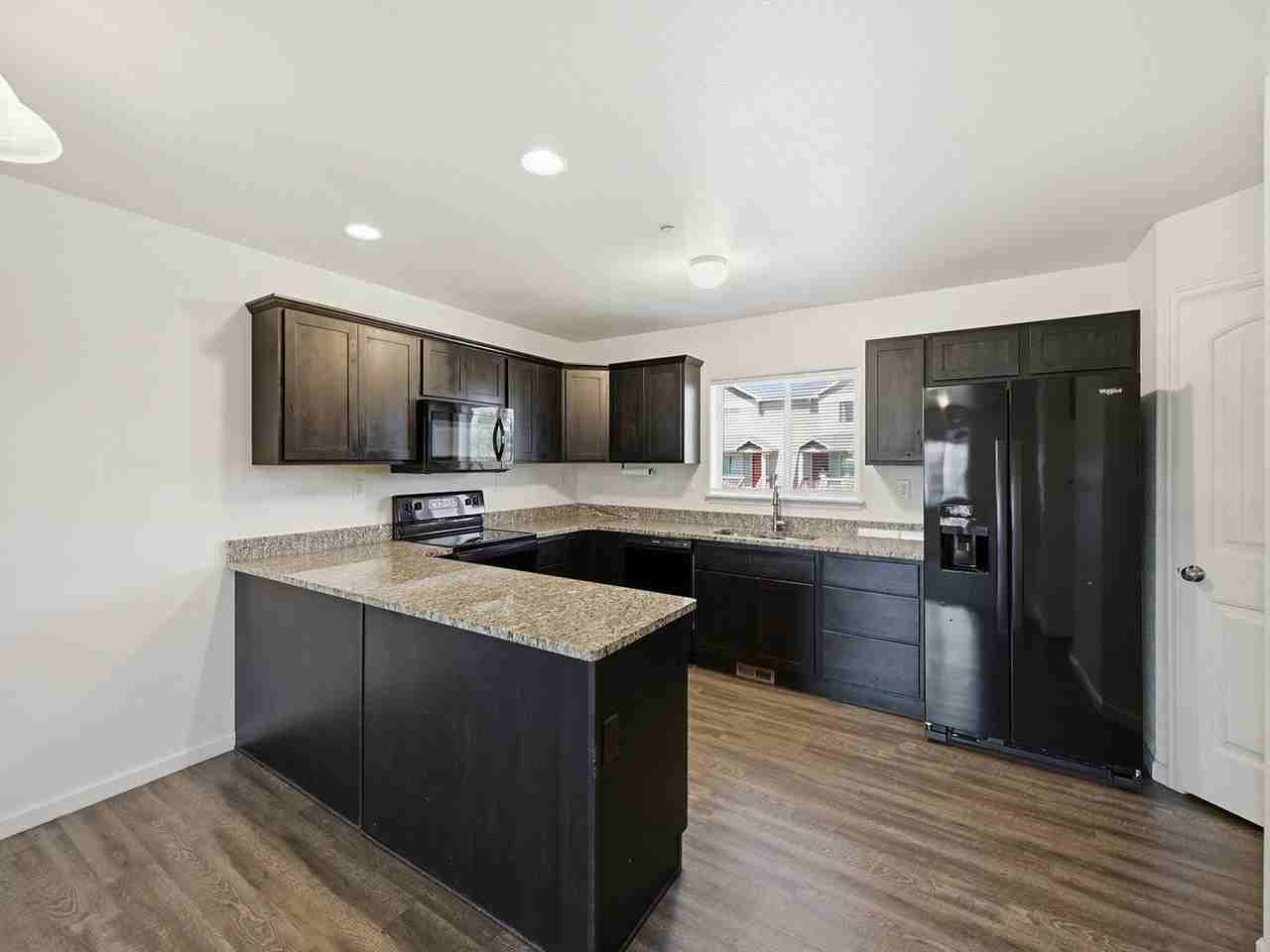3660 W 25th St #1403 - Photo 5 of 18
