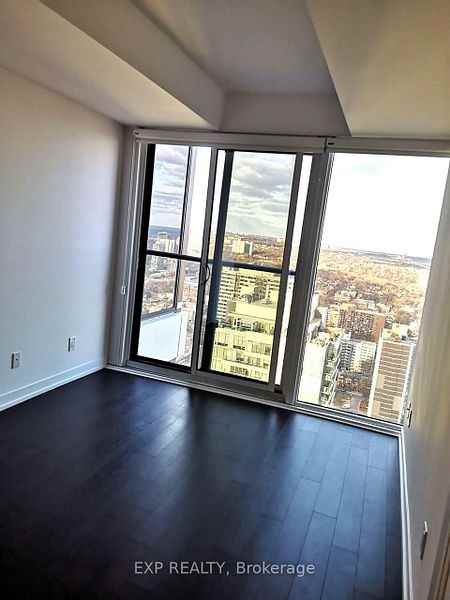 85 Wood St - Photo 3 of 11