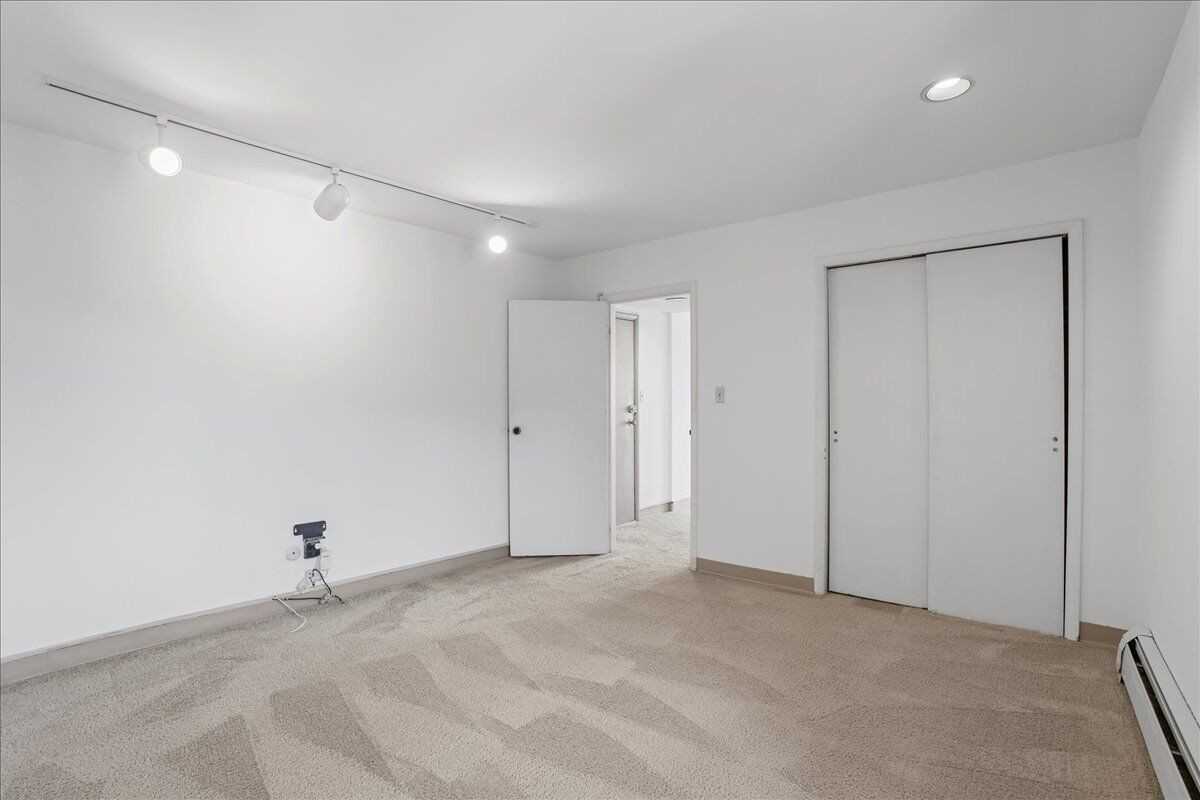 507 Shady Ave #A1 - Photo 4 of 5