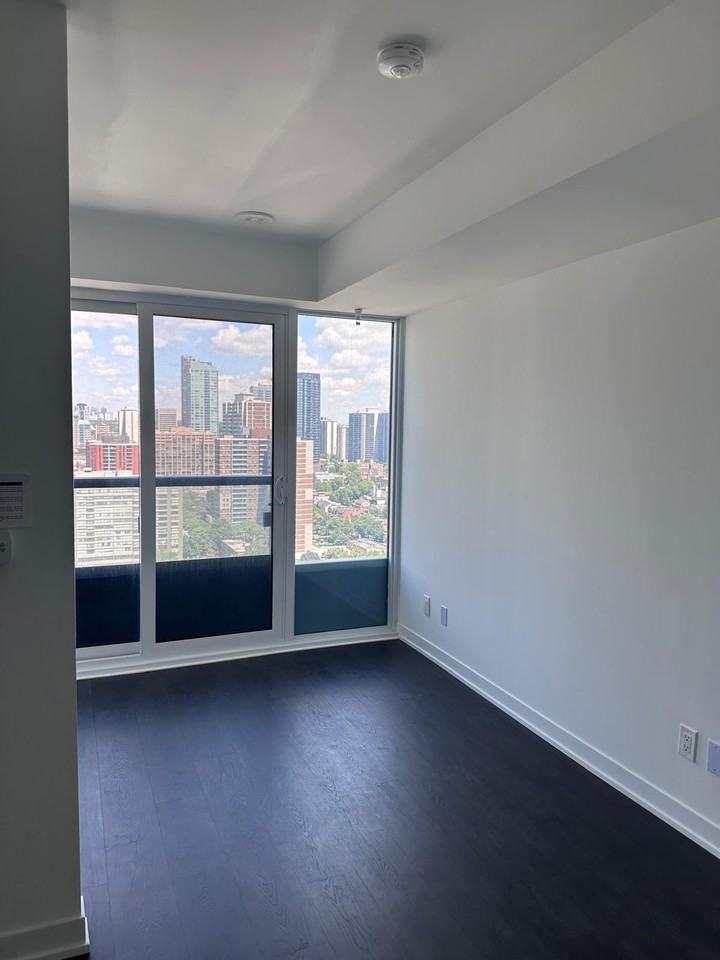 319 Jarvis Street #2909 - Photo 3 of 11