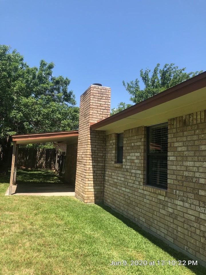 812 Kelly Cir - Photo 3 of 5