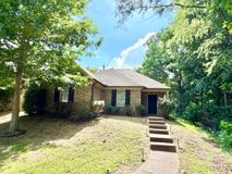 1039 Crayton Ridge Dr - Photo 1 of 1