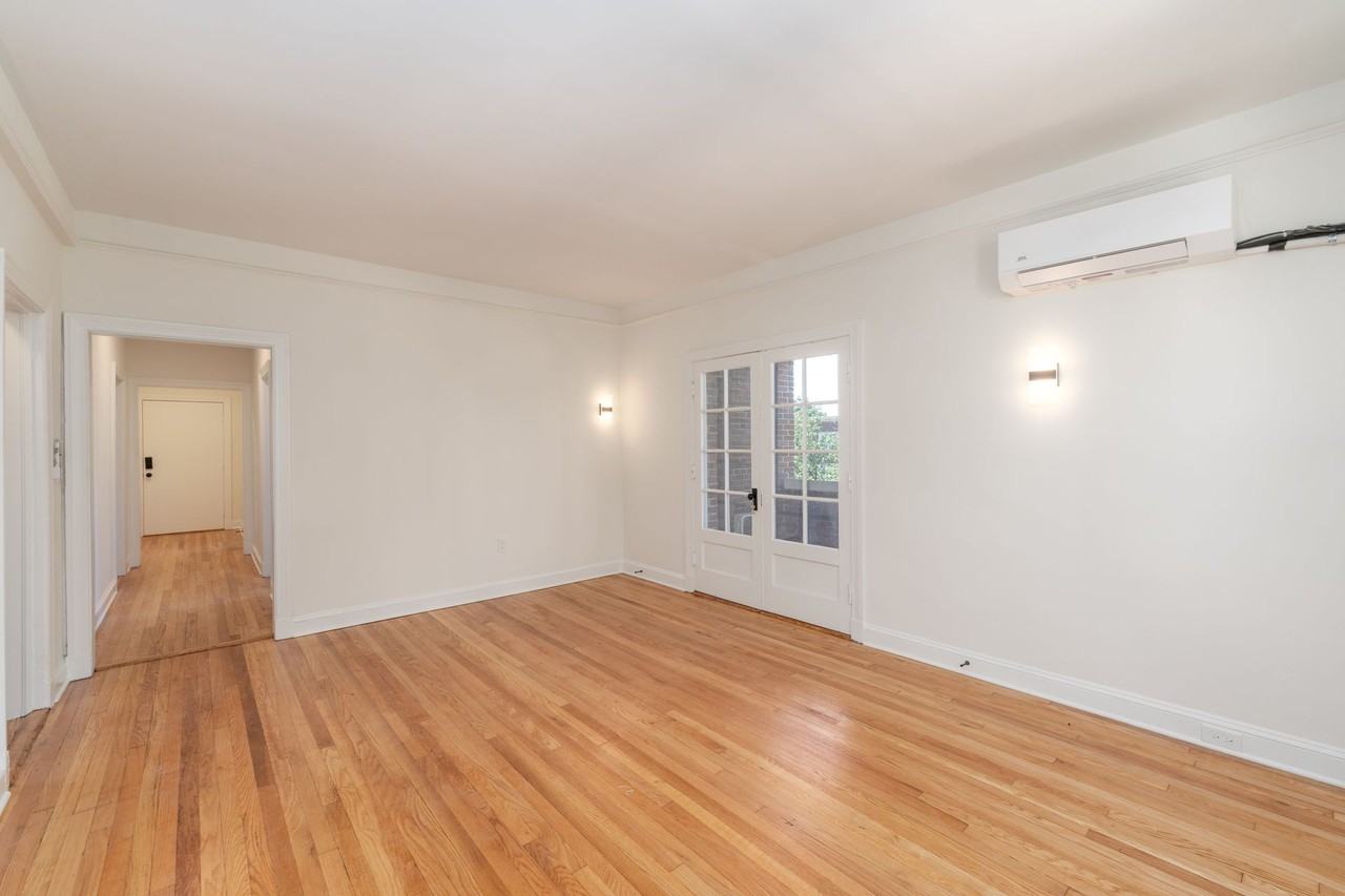 3401 Guilford Ter #C5 - Photo 2 of 22