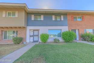 4558 N 15th Ave - Photo 1 of 1