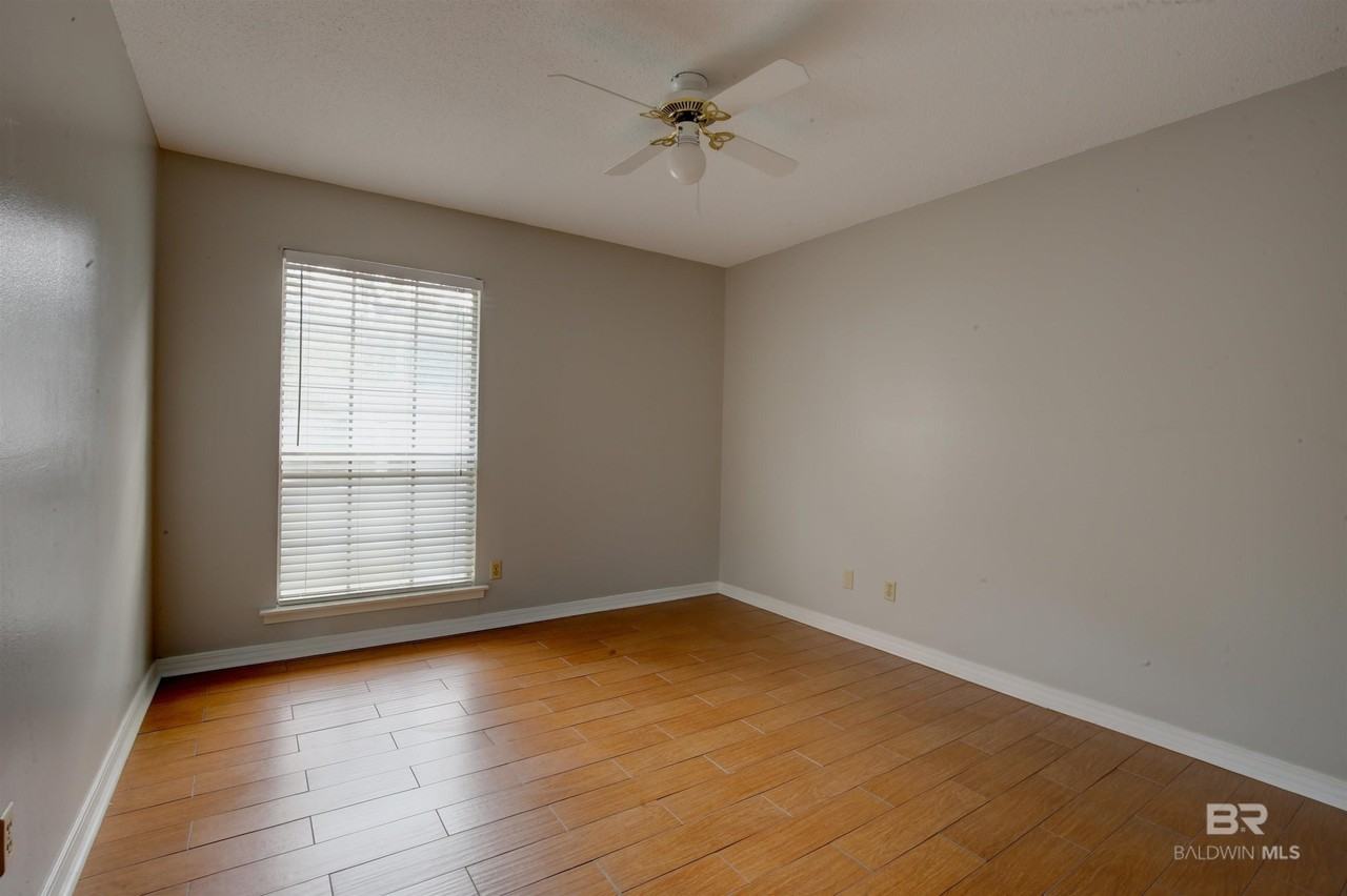 207 S Mobile St #114 - Photo 7 of 10
