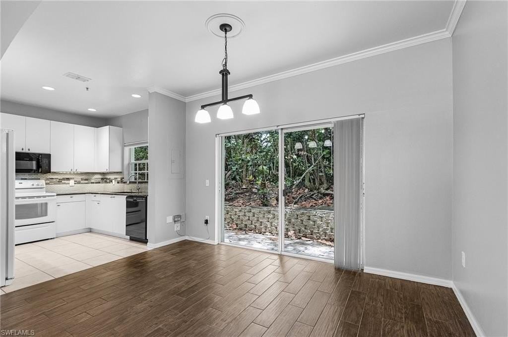 3258 Tamara Dr #2 - Photo 7 of 26