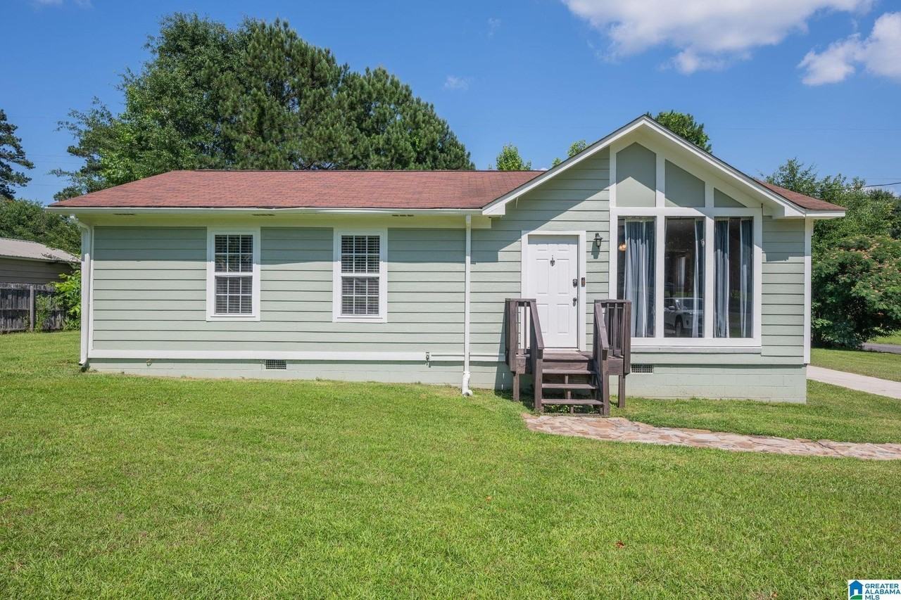 718 Natchez Trl