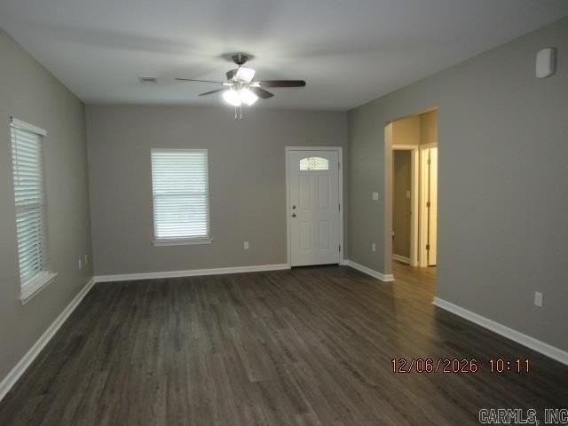 2135 Hickory St - Photo 2 of 12
