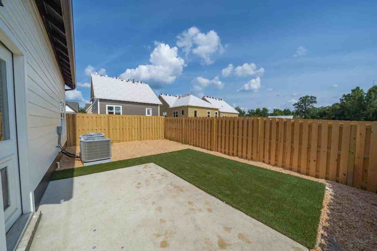 156 Patton Way - Photo 6 of 36