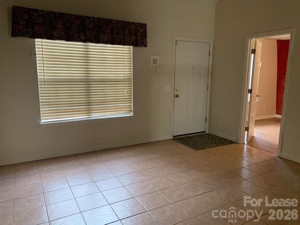 5745 Prescott Ct - Photo 2 of 16