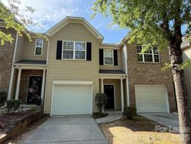 2152 Whispering Way - Photo 1 of 1