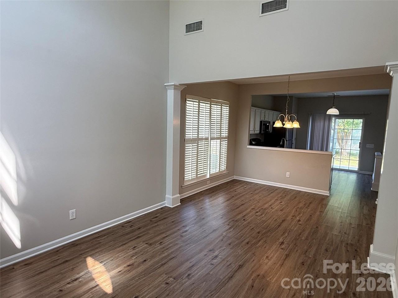 3319 Mannington Dr - Photo 3 of 19