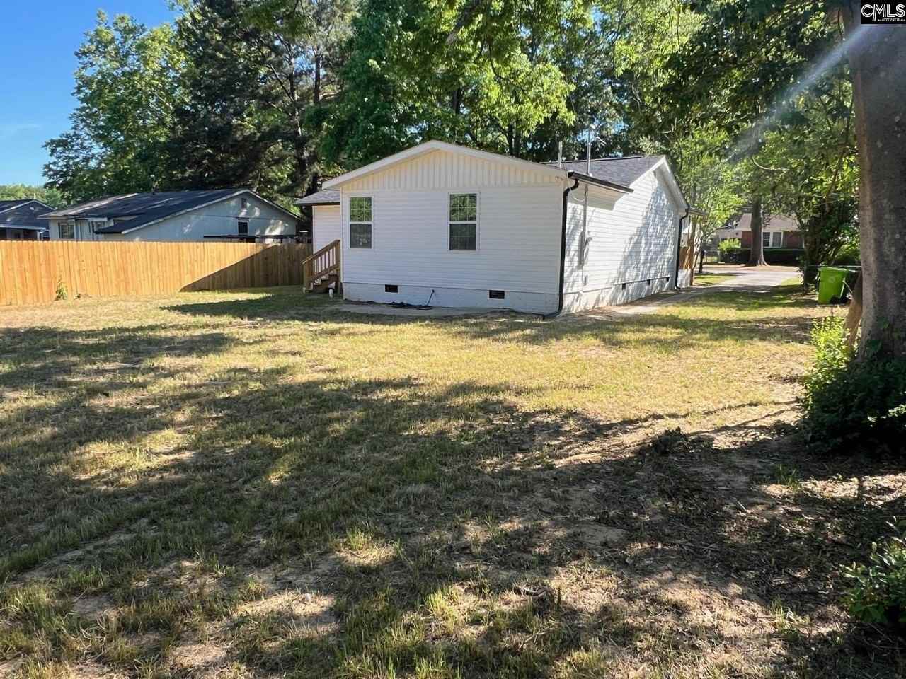 4608 Sheraton Rd - Photo 2 of 11