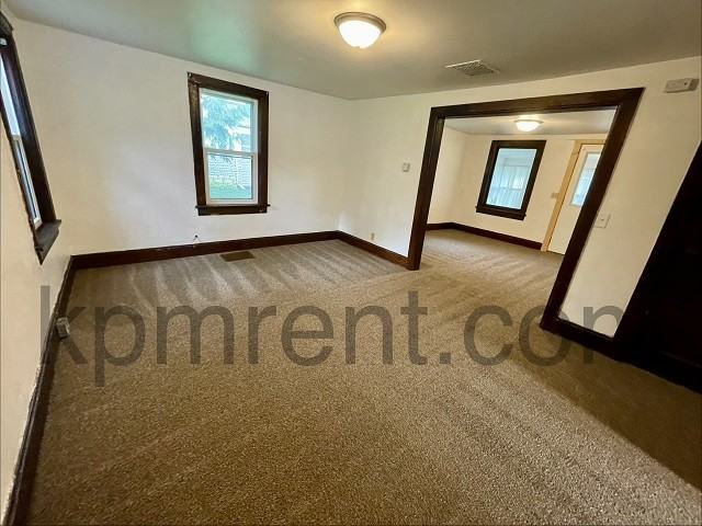 621 Oak St #1 - Photo 7 of 19