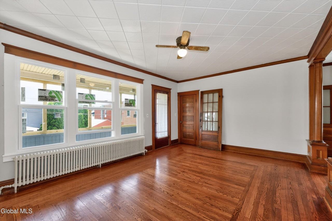 99 James St #2 - Photo 7 of 19