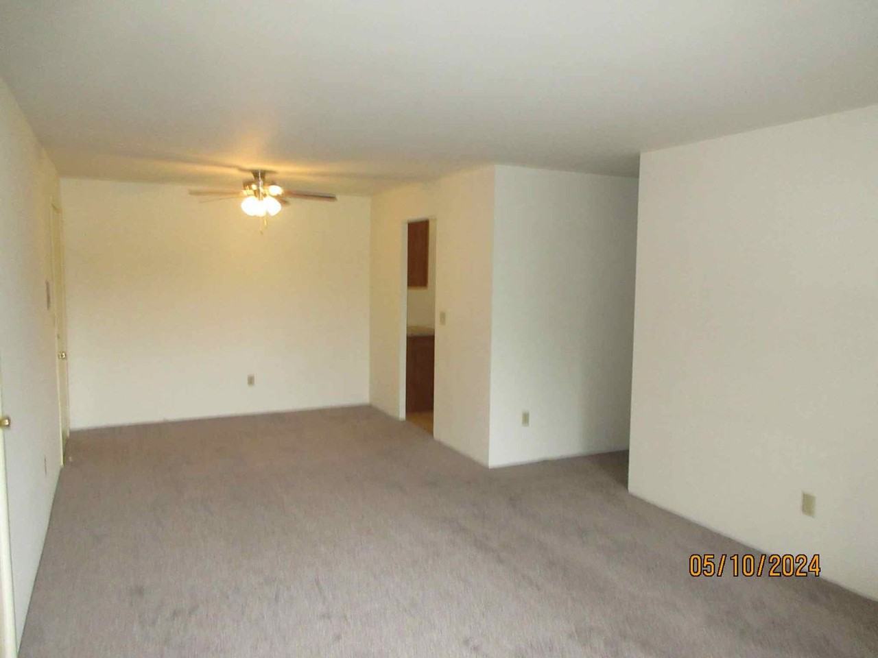 N111W15623 Vienna Ct #14 - Photo 6 of 15