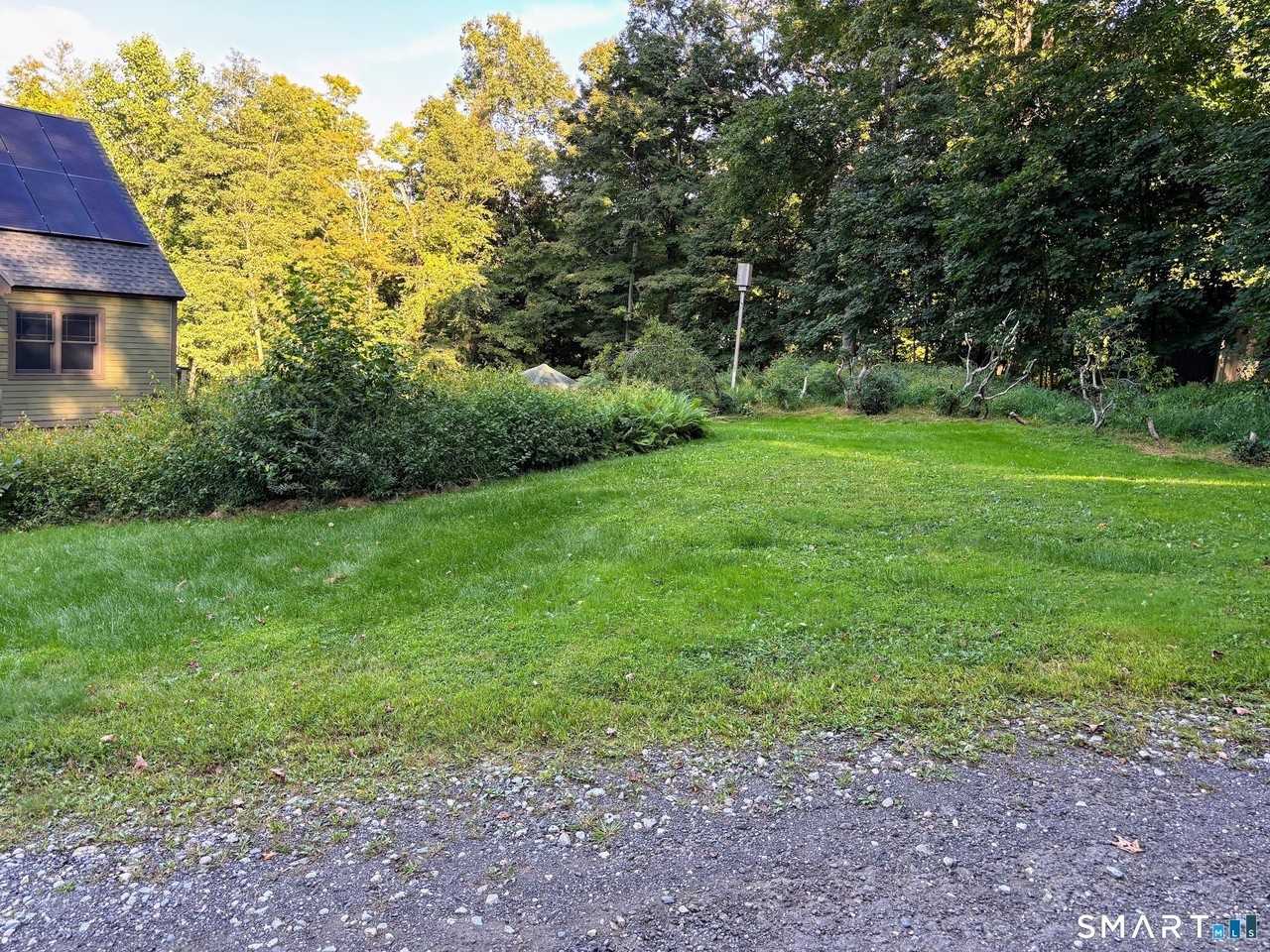 47 Comstock Ave - Photo 2 of 18