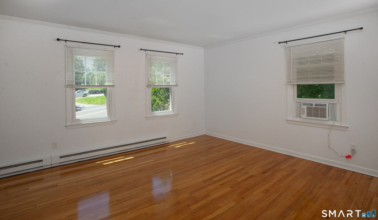 172 East Ave #174 - Photo 3 of 12