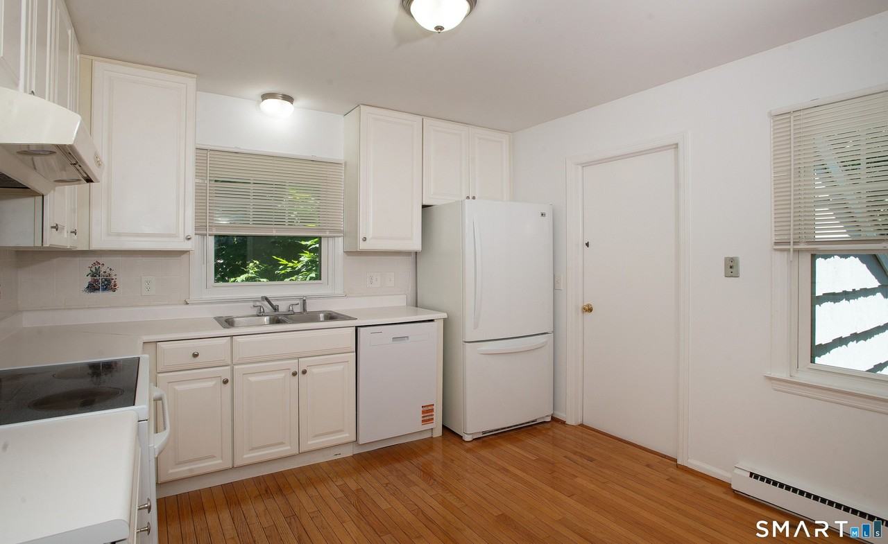 172 East Ave #174 - Photo 5 of 12