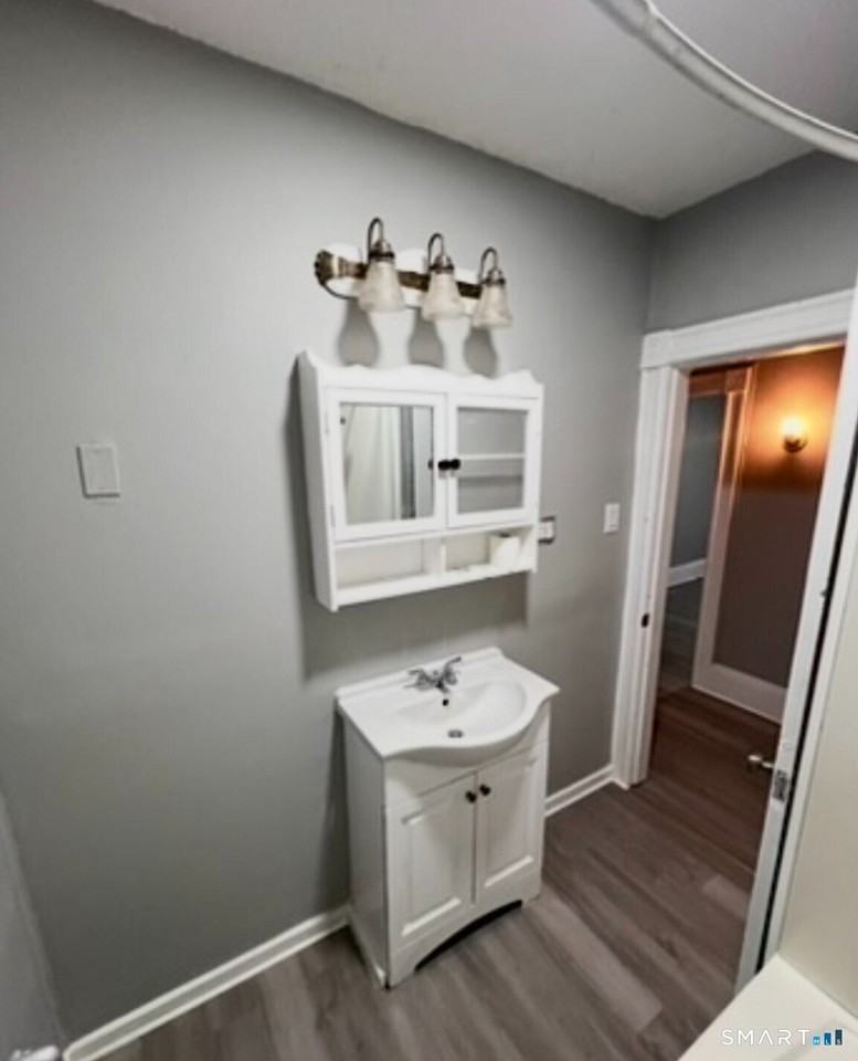 3 Oak Ave - Photo 6 of 9