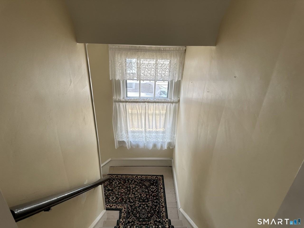 76 Lorenzo St - Photo 3 of 24