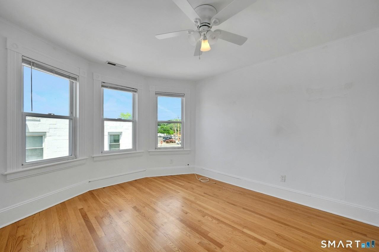 125 Tunxis Hill Rd - Photo 6 of 20