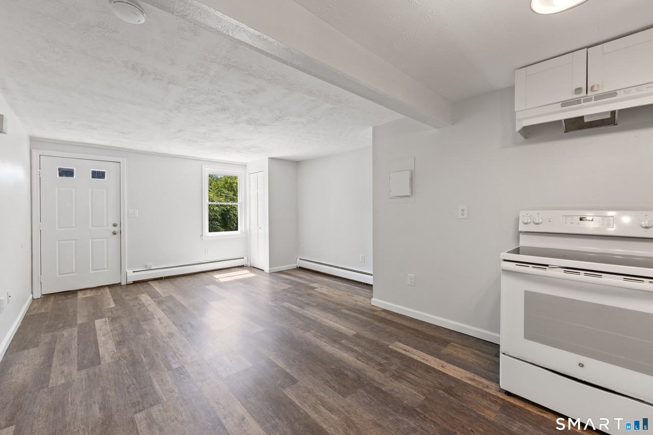 9 Guiel Pl #2 - Photo 6 of 17