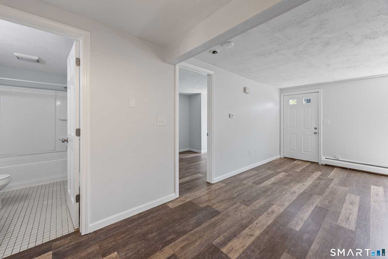 9 Guiel Pl #2 - Photo 7 of 17