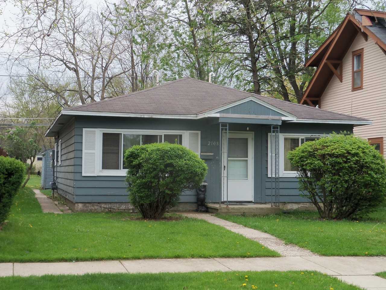 2108 Drexel Ave