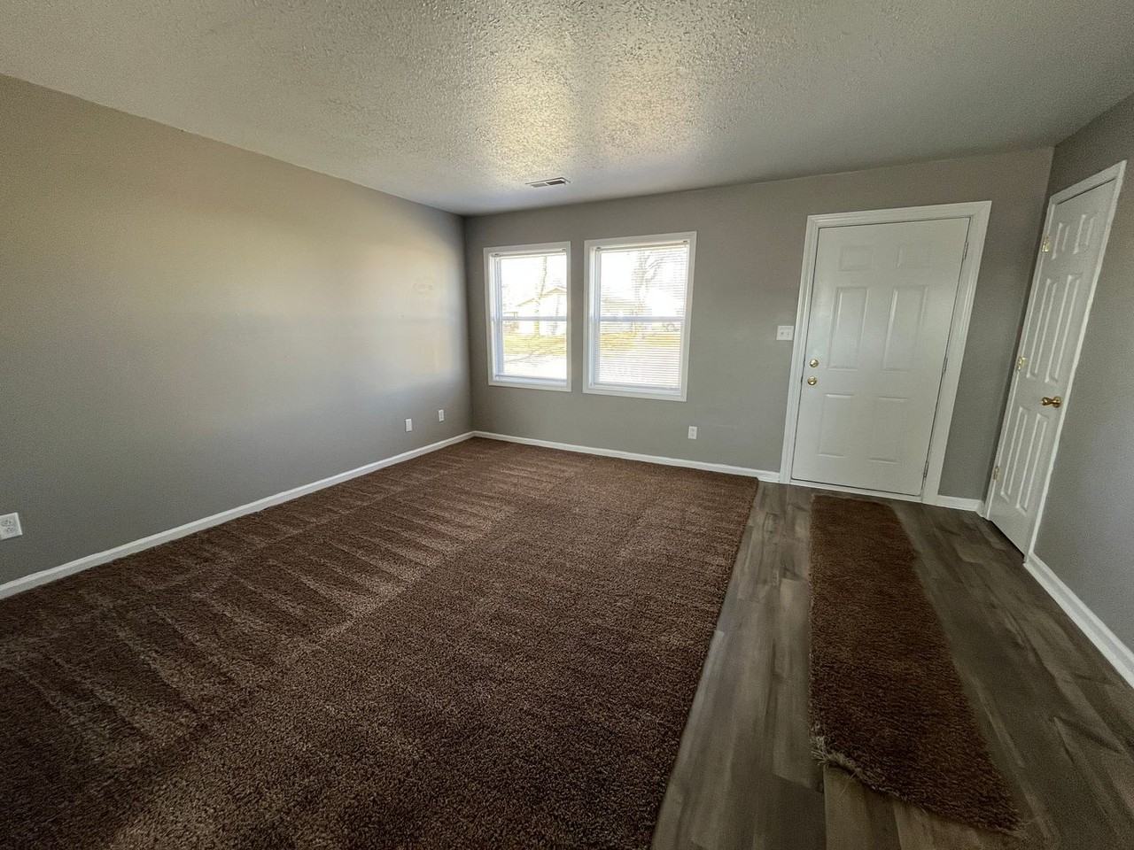 624 Kimberton Dr - Photo 3 of 11