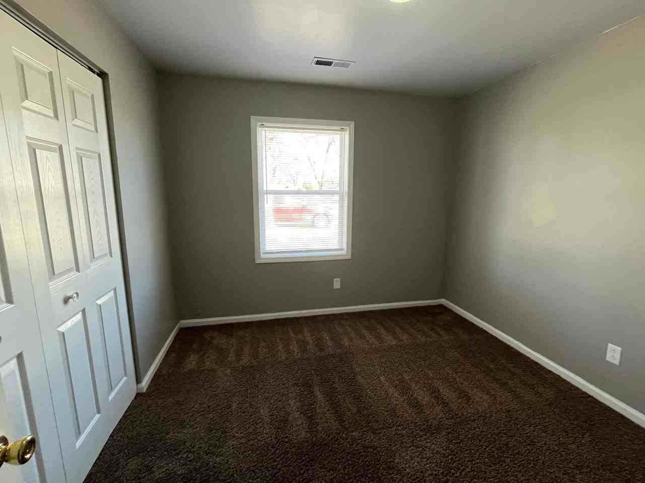 624 Kimberton Dr - Photo 7 of 11
