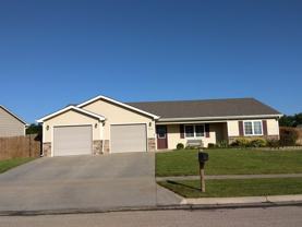 900 Highland Ridge Dr - Photo 1 of 1