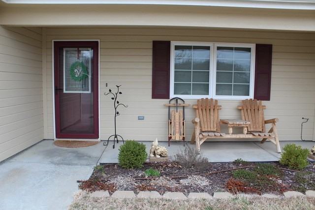 900 Highland Ridge Dr - Photo 2 of 30