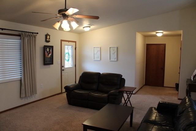 900 Highland Ridge Dr - Photo 3 of 30