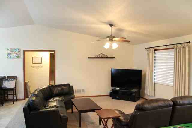 900 Highland Ridge Dr - Photo 5 of 30