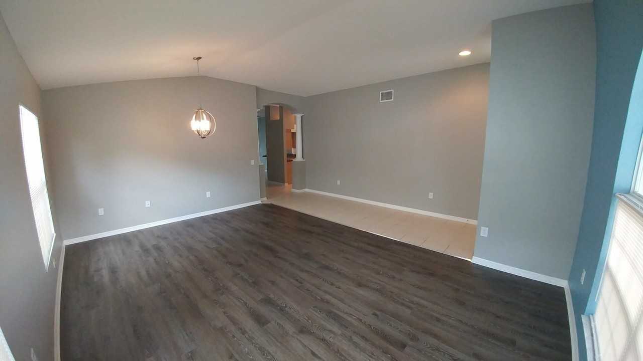 10854 Wild Cotton Ct - Photo 5 of 22